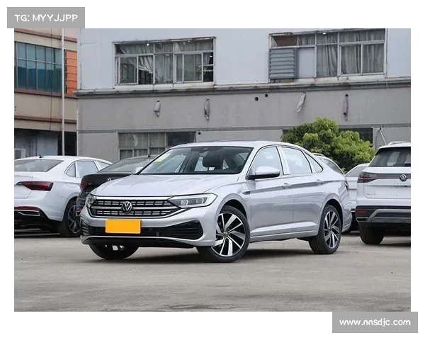 “换标速腾”降到8.97万,1.4T+双独悬,油耗5.87L,还买新能源? “换标速腾”降到8.97万,1.4T+双独悬,油耗5.87L,还买新能源?